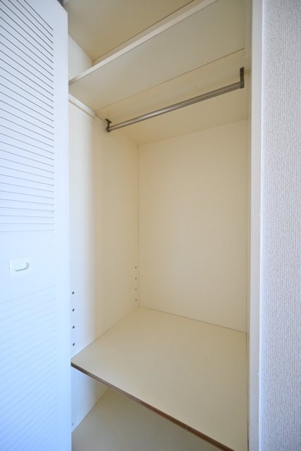 パーク・ノヴァ横浜・参番館 クローゼット