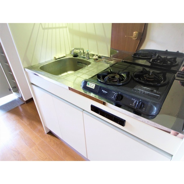 アムール リーヴェロ103号室 キッチン