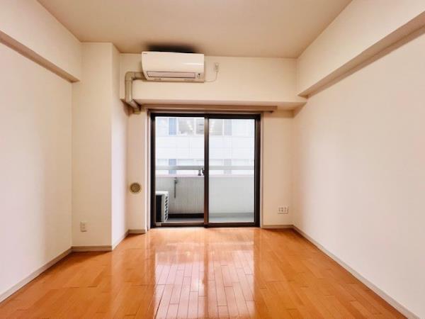 ＫＤＸレジデンス御徒町 リビング