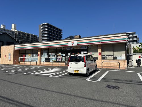 ベイルームハイム大和中央Ａ103号室 【コンビニエンスストア】セブンイレブン 大和中央5丁目店まで139ｍ