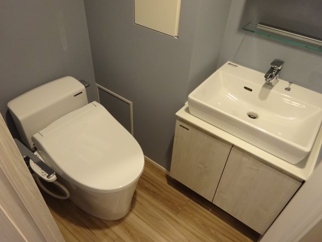 Log練馬／ログ練馬 ログ練馬