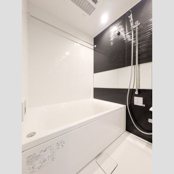 サンジョイアゼロ703号室 浴室