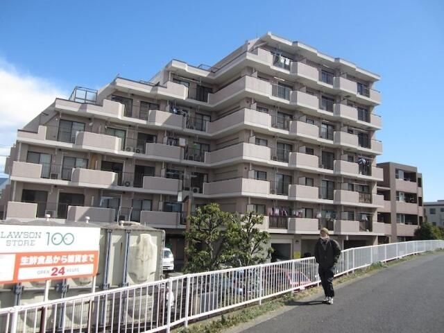 リバーフロントヤシマの外観画像