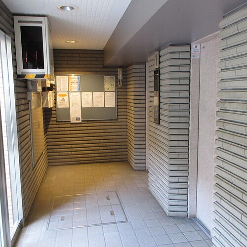 日神パレス吉野町3階 エレベーター