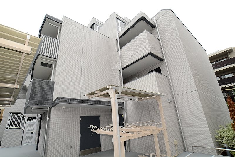 ステージファースト練馬富士見台5階 駐輪場