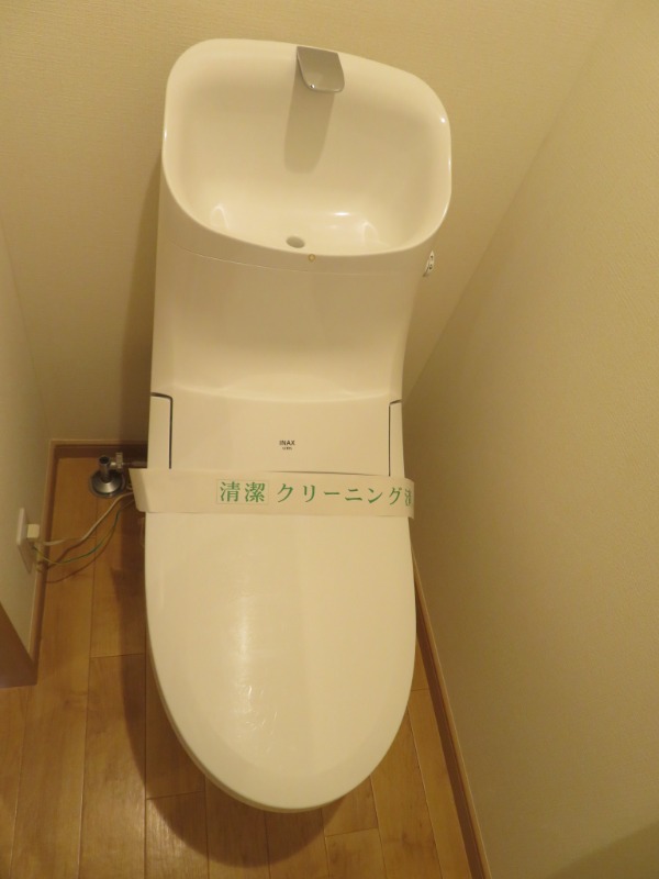 プレシャス新井宿1階 ※別部屋写真参照