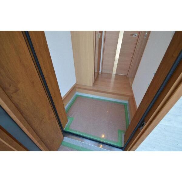 フォレストリーフ西大宮B棟 玄関