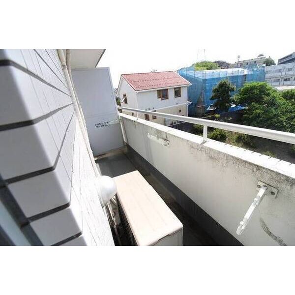 メゾン・ド・ヴィレ　鷺沼0413号室 バルコニー