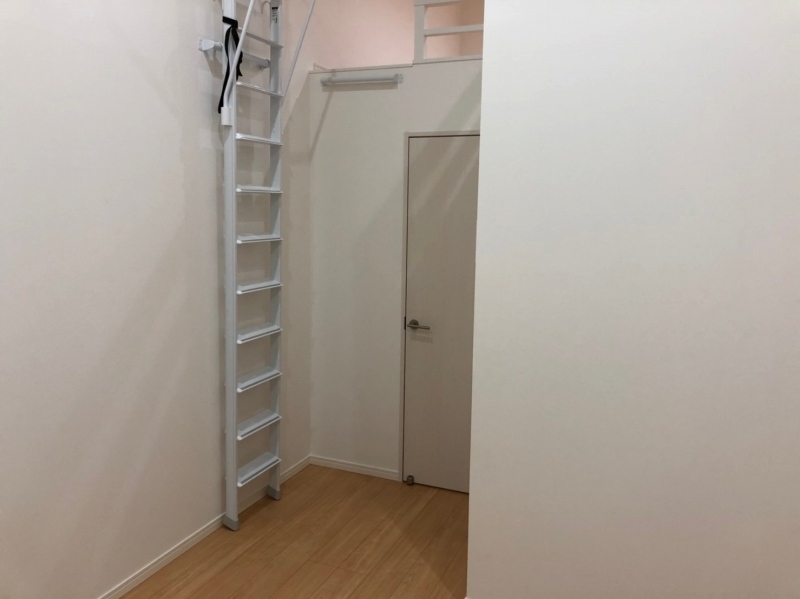 ＬＵＡＮ　ＢＡＡＮ　宮原 リビング