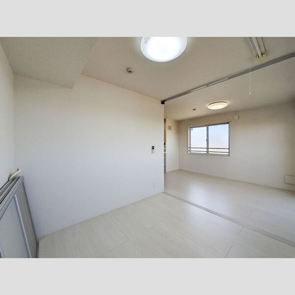 アリエッタ303号室 洋室