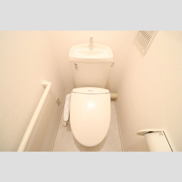 第6グリーンハイツ　B 温水洗浄暖房便座