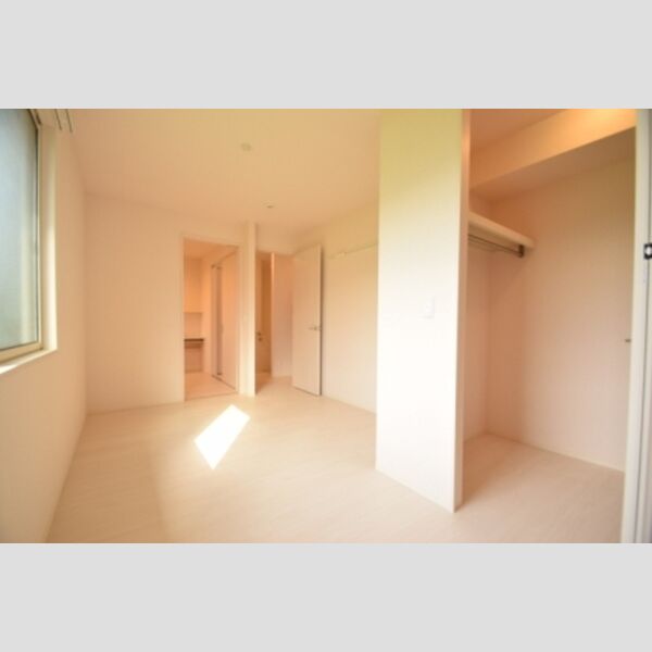 カーネリアン205号室 居室