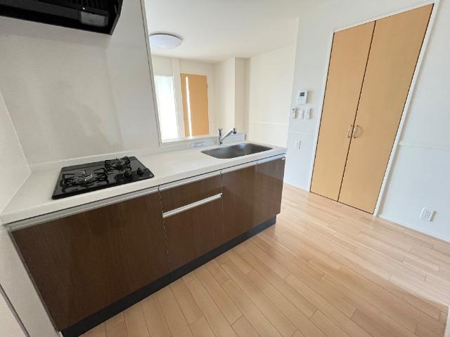 Maison Iris Chou Chou(メゾンアイリスシュシュ） キッチン