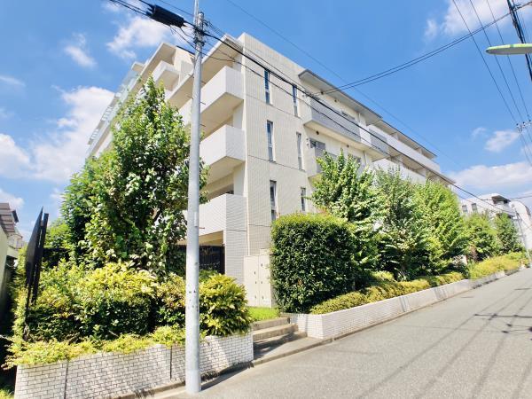 パークホームズ上野毛アートリエの外観画像