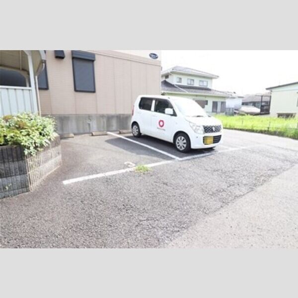 ウィルビュー　B棟102号室 駐車場