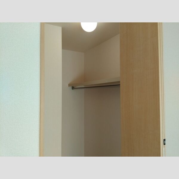 Grace　Garden(グレイスガーデン)A103号室 ウォークインクローゼット