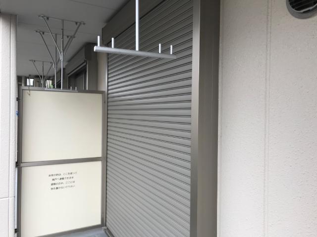 スターフィールド105号室 窓シャッター