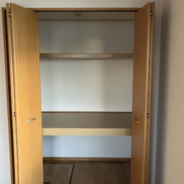 メゾン小柳 物入れ