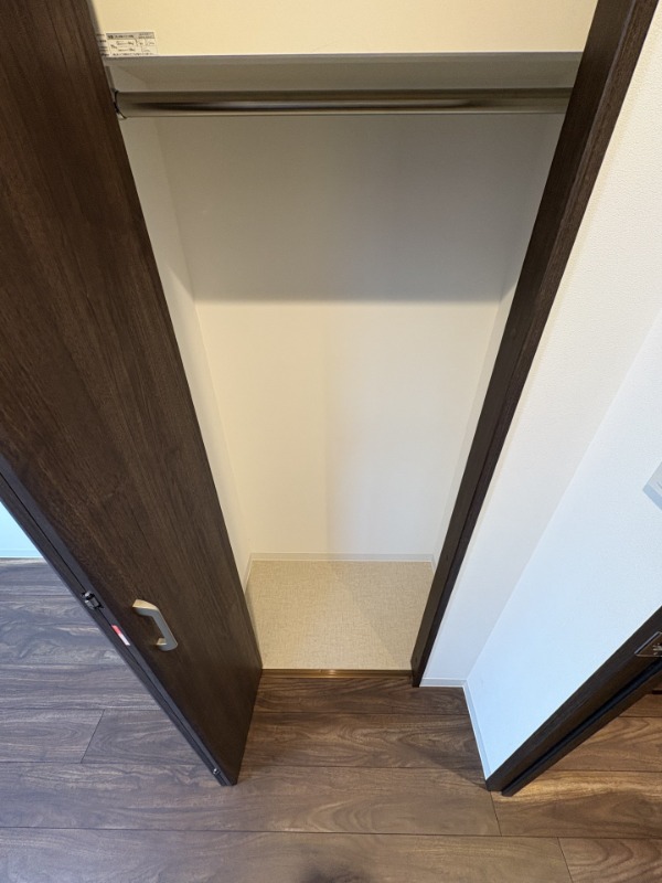 ＬＯＣ’Ｓ　ＭＵＳＡＳＨＩＮＡＫＡＨＡＲＡ3階 収納