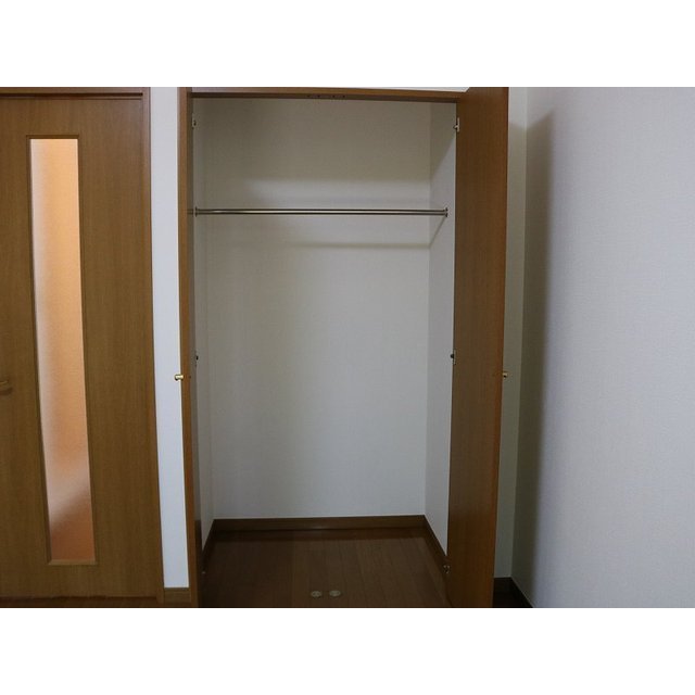 アンプルール ブワ mer 内観