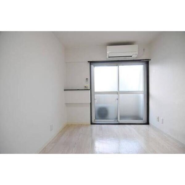 メゾン・ド・フィラント リビング