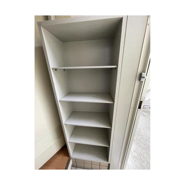 グリーンパーク101号室 玄関