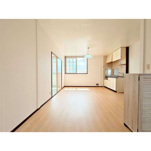 メゾン蓮正寺 リビング