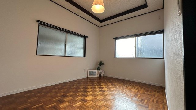 古民家カフェ風　リノベ戸建て　クラップ瑞江 内観