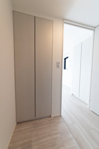 プラウドフラット浅草トレサージュ301号室 玄関