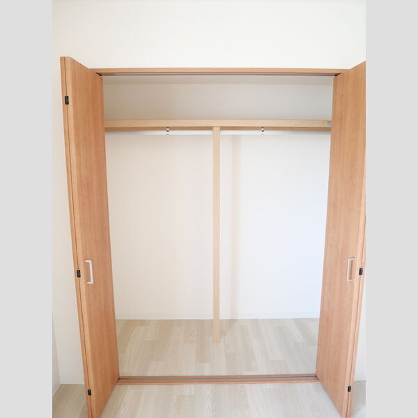 エミネンス201号室 同建物別部屋の参考画像