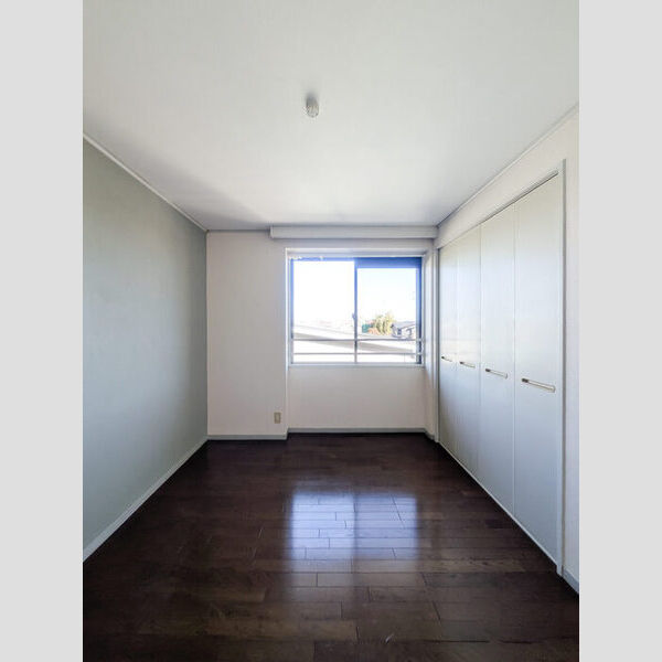 ヴァンベール富士美301号室 洋室