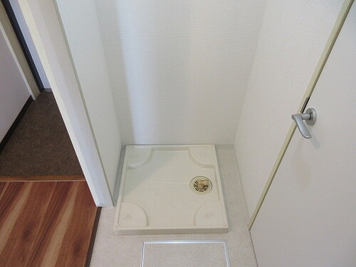 ルネ立石3階 洗濯機置場　※２０２６年１月撮影