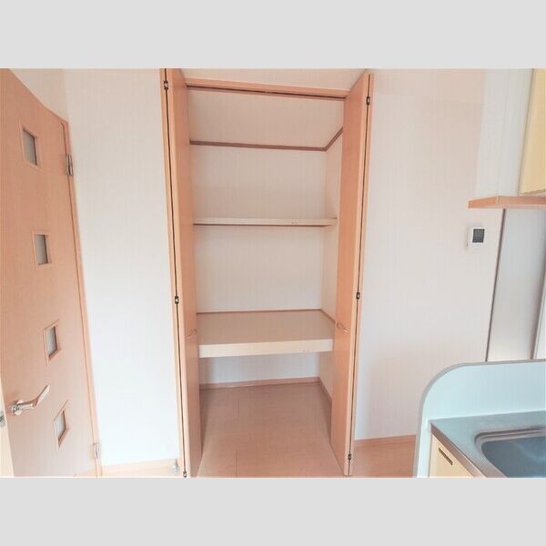 サンモールエイト106号室 収納