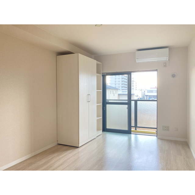 Ｋ.プラージュ 洋室