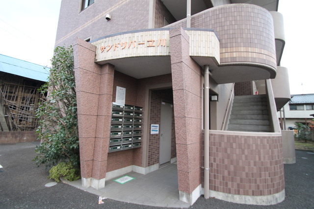 サンドリバー立川 エントランス！