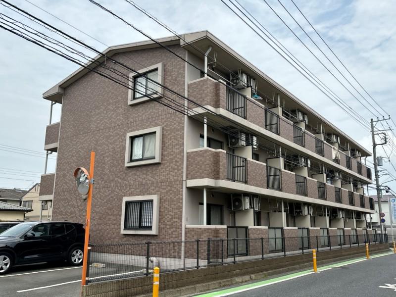 カーサウィステリア 外観