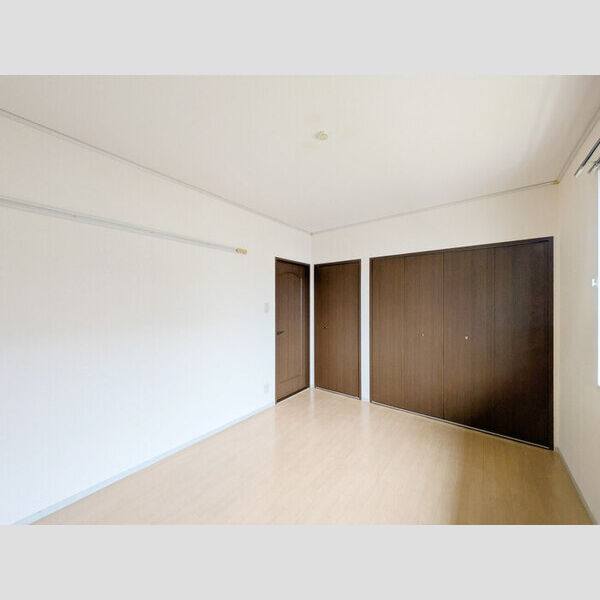 コートエスペランサ　E201号室 洋室