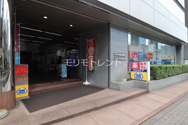 アトリオフラッツ御茶ノ水 ウエルシア千代田御茶ノ水店