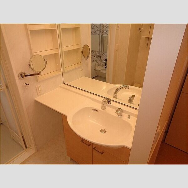 イルマーレ 洗髪洗面化粧台