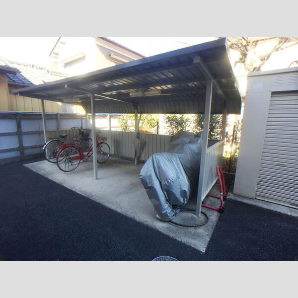 メゾンローレル　Ⅱ 駐輪場