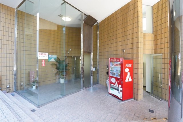 メゾン池袋1階 エントランス