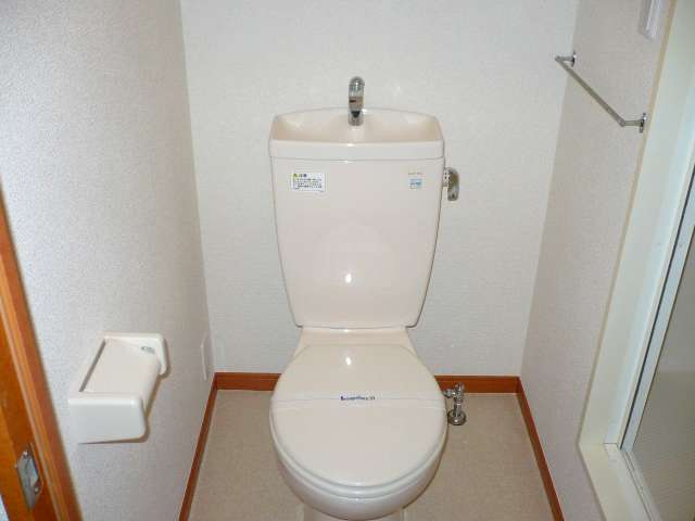 レオパレスアンジュエ 周辺