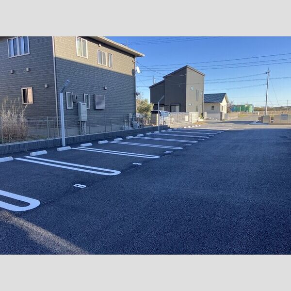 D-KISARIA　WⅠ 駐車場