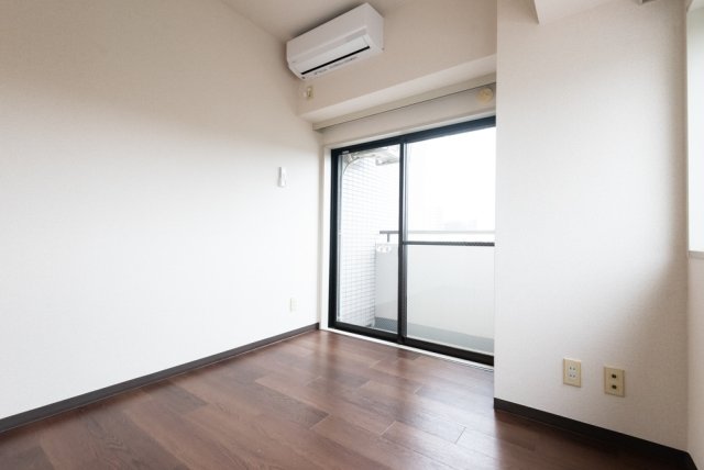 シティハイツ新大塚8階 同建物別部屋の参考画像