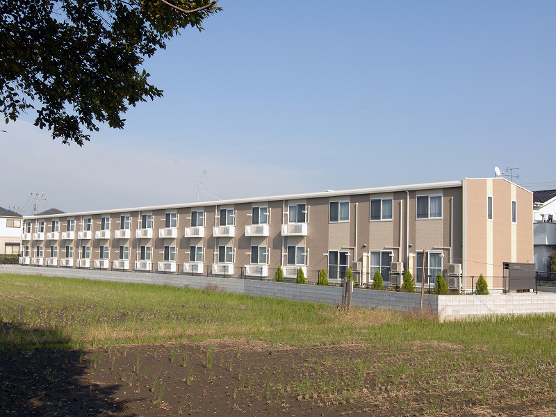 レオパレスサンモールガーデンの外観画像