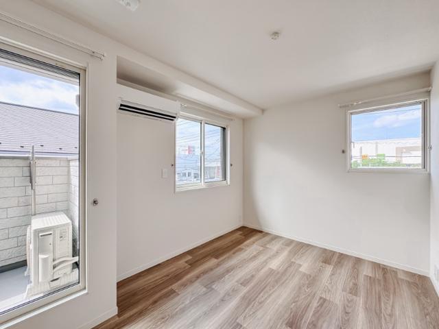 美園ミノリエ 内観