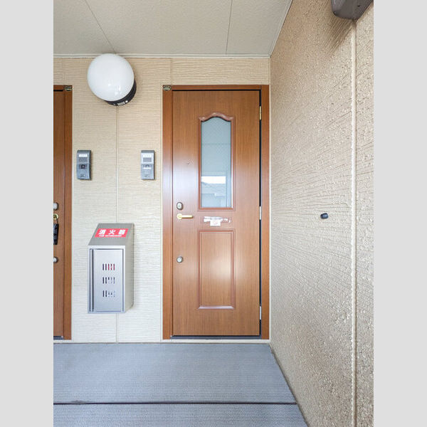 サニーハウス202号室 玄関