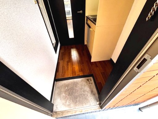 リエス稲田堤 玄関