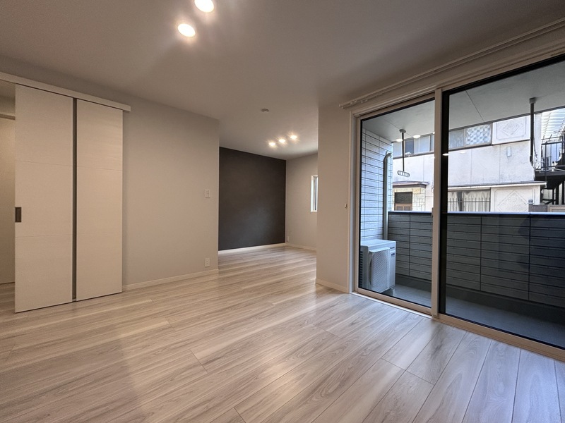 ＬＵＬＵ西尾久1階 リビング