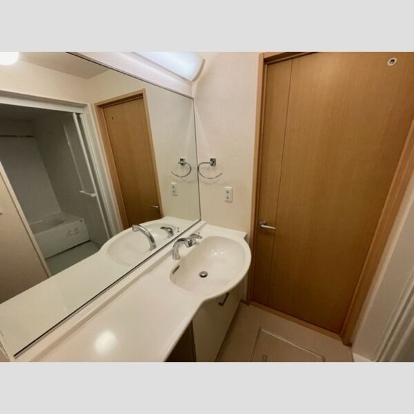 サン クラージュ202号室 洗髪洗面化粧台